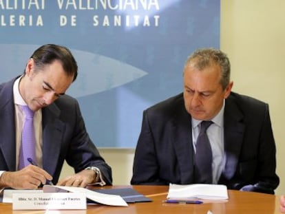 El consejero Manuel Llombart y el secretario autonómico Manuel Escolano, el pasado lunes.
