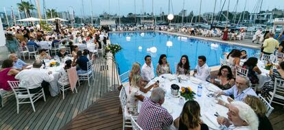 Cena de socios del Real Club Náutico de Palma en 2019.