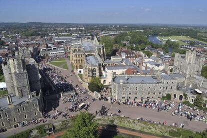 O entorno do castelo de Windsor, onde se realiza o casamento real.