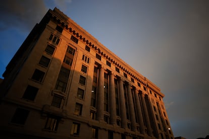 The sun sets on the Fulton County Courthouse, Monday, Aug. 14, 2023