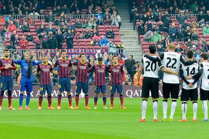 Minuto de silencio por Luis Aragones