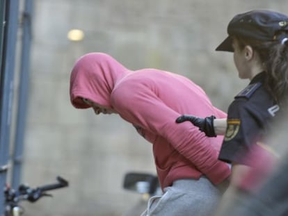 El acusado llegando a la cárcel