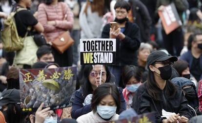 Manifestantes en la marcha prodemocracia de Año Nuevo en Hong Kong. 