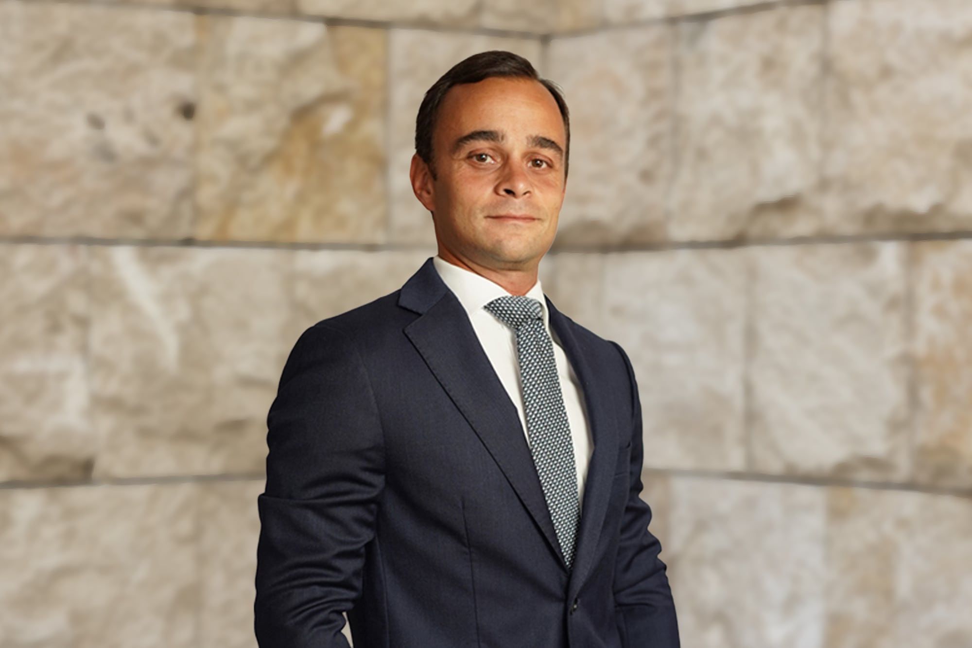 Sébastien Coquard, nuevo socio de 'corporate' e Infraestructuras de Pérez-Llorca en Lisboa.