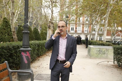 Diversos diputats del PDeCAT, com Carles Campuzano, s'han congregat per mostrar el seu suport als exmembres del Govern i de la Mesa del Parlament de Catalunya que estan citats avui a declarar pels delictes de rebel·lió, sedició i malversació.