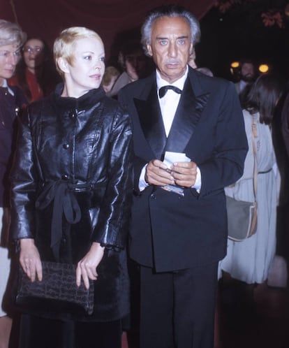 Jean Seberg con el escritor francés Romain Gary, que fue uno de sus maridos e investigó su muerte.