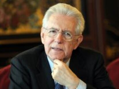 Mario Monti, exprimer ministro de Italia, ayer durante un momento de la entrevista con Cinco D&iacute;as.