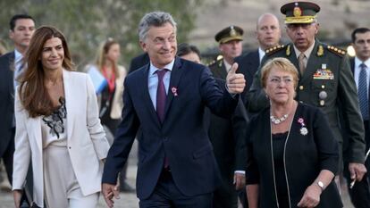 Bachelet y Macri en Colina, Chile, durante un encuentro bilateral celebrado en febrero.