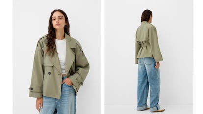 Abrigo trench corto oversize de Bershka.