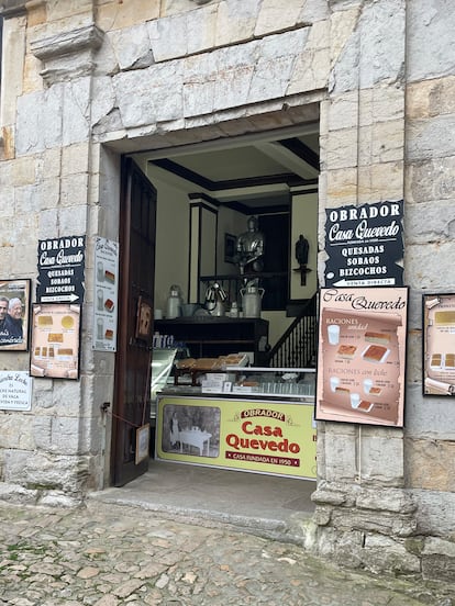 Fachada de Casa Quevedo, en Santillana del Mar.