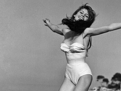 La actriz Brigitte Bardot, en 1955 en Saint-Tropez.