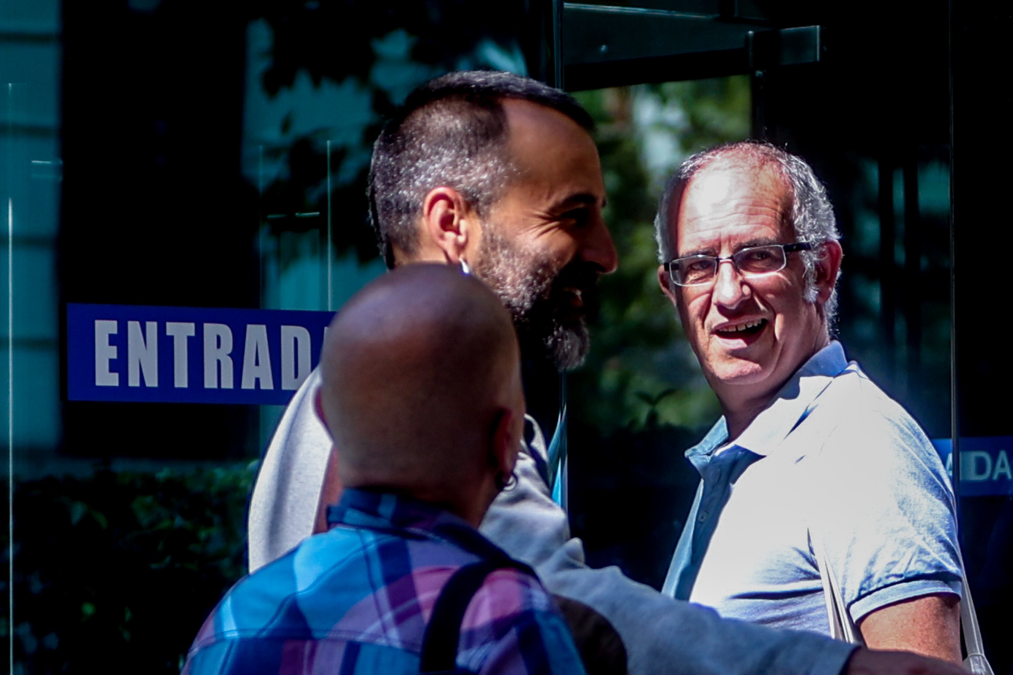 ​​A la derecha, Miguel Albisu, alias 'Antza', a su llegada a la Audiencia Nacional en julio para declarar por el asesinato de Miguel Ángel Blanco.