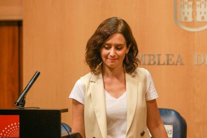 Isabel Díaz Ayuso, durante la ronda de contactos del presidente de la Asamblea de Madrid para la investidura de la candidata del PP a la Presidencia de la Comunidad.
