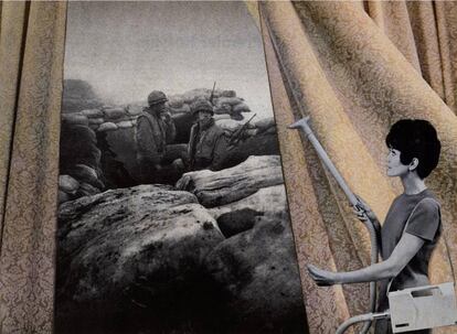 Obra de Martha Rosler: 'Cleaning the Drapes', de la serie 'House Beautiful: Bringing the War Home'.