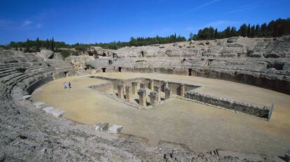 Imagen del anfiteatro de Itálica.