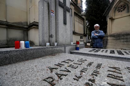 La tumba del dictador croata Ante Pavelic en el cementerio de San Isidro.