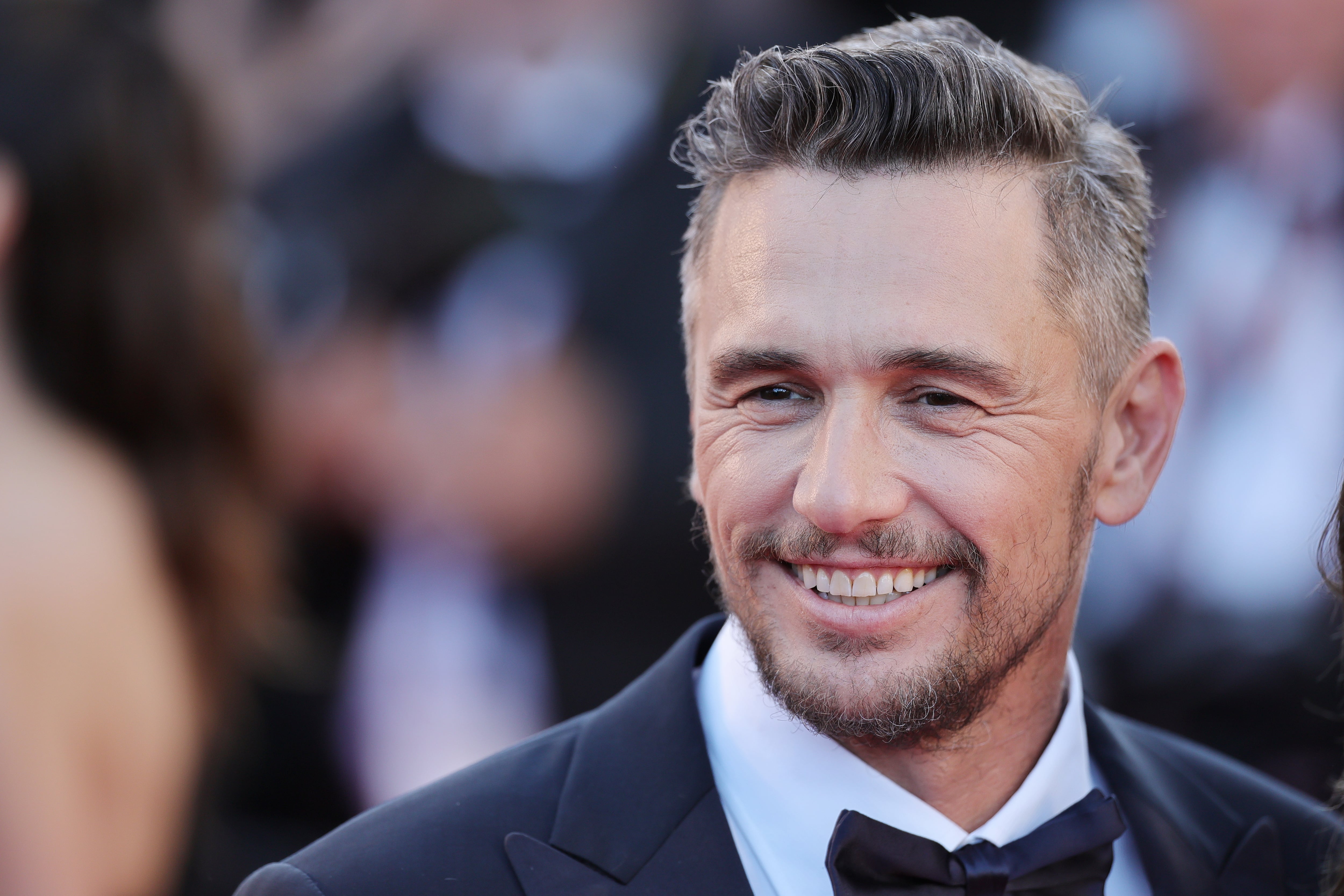 Los crípticos vídeos de James Franco que muestran “un encuentro con extraterrestres”