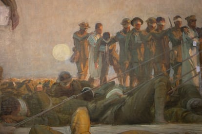 Otro grupo de soldados víctimas del gas mostaza, en la margen derecha del lienzo