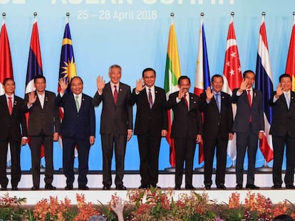 Participantes en la cumbre de la ASEAN en Singapur.