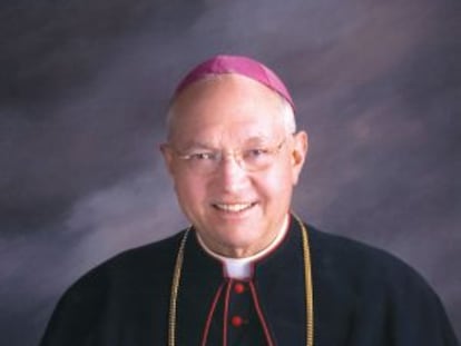 El obispo Robert Morlino.