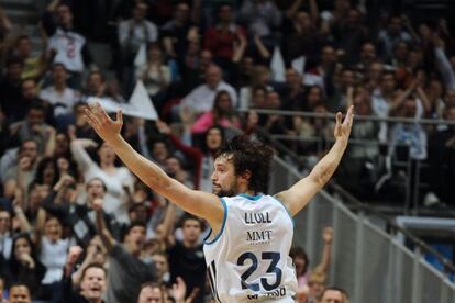 Sergio Llull festeja un triple