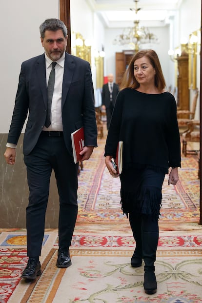 La presidenta del Congreso, Francina Armengol, en los pasillos de la Cmara.