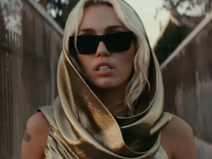 Miley Cyrus in a scene from the music video for her song 'Flowers.'