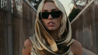 Miley Cyrus in a scene from the music video for her song 'Flowers.'