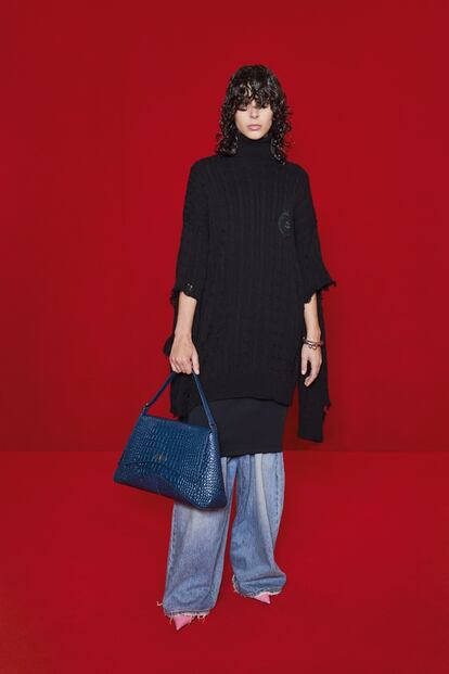 smag-balenciaga-po-rs22-0037