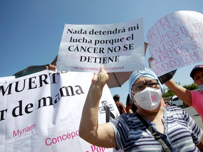 Una protesta contra la escasez de quimioterapias, en agosto.