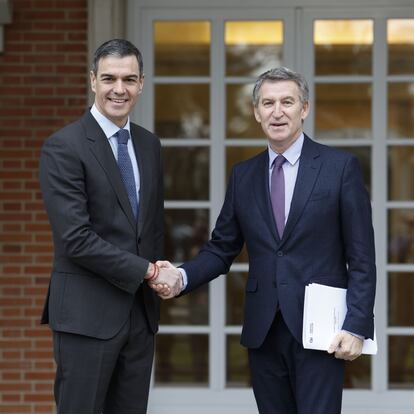 Sánchez recibe a Feijóo en Moncloa en su primer encuentro a solas desde diciembre de 2023