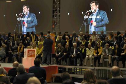 El número dos de Junts per Catalunya, Jordi Sànchez, interviene en una grabación de audio en el acto central de campaña de Junts per Catalunya.