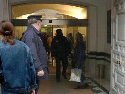 Acceso a la sede del Tribunal Supremo.