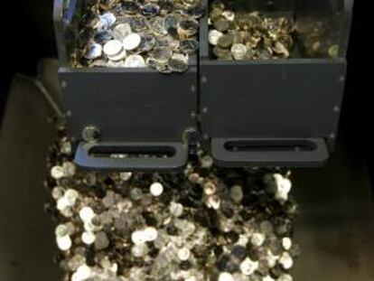 Fabricación de monedas de un euro. EFE/Archivo