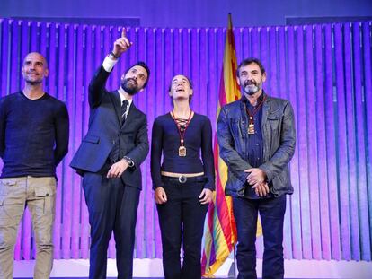 En la imagen, Pep Guardiola, Roger Torrent, Òscar Camps y Carola Rackete. 