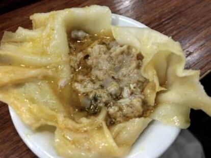 Interior de un dumpling de sopa /CAPEL