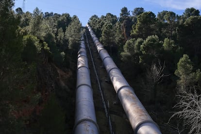 Central hidroeléctrica de Bolarque (Guadalajara), el inicio del acueducto de trasvase del Tajo.