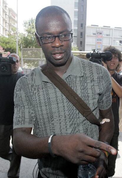 Lilian Thuram, a su llegada a Barcelona.