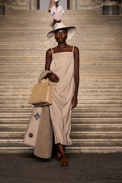 MAX MARA RESORT 2026