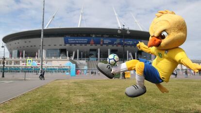Ninguém segura o Canarinho Pistola na Rússia