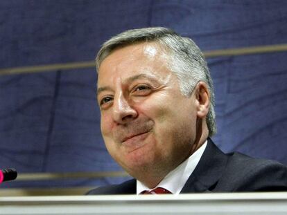 Former Cabinet minister Jos&eacute; Blanco during a press conference on Thursday.