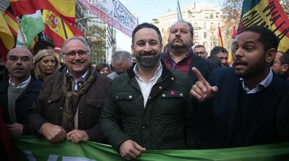 Santiago Abascal durante la manifestacion a favor de la constitucion convocada por Espanya i Catalans, el pasado 6 de diciembre en Barcelona. 