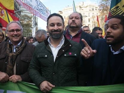 Santiago Abascal durante la manifestacion a favor de la constitucion convocada por Espanya i Catalans, el pasado 6 de diciembre en Barcelona.