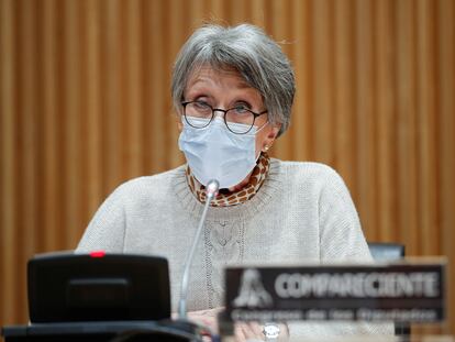 Rosa María Mateo comparece ante la Comisión de Control de RTVE, la semana pasada.