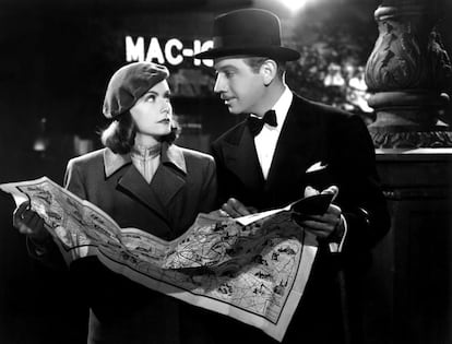 Garbo y Melvyn Douglas, en 'Ninotchka' (1939). Por sus interpretaciones la actriz sueca fue tres veces candidata al Oscar, la última por esta comedia. Nunca lo ganó