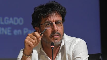 El fotoperiodista Emilio Morenatti, de Associated Press, este jueves durante las jornadas de Periodismo en lo Global en el Campus de Segovia de la Universidad de Valladolid.