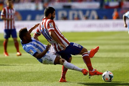 Eliseu le hace una entrada a Turan