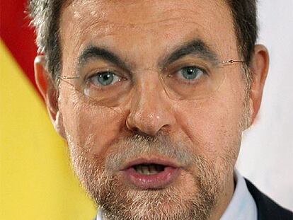 EL <i>ZAPAJOY,</i> con imágenes de José Luis Rodríguez Zapatero y Mariano Rajoy.