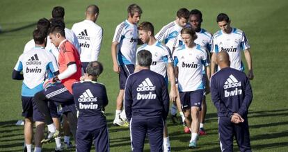 Modric, ayer en Valdebebas en el último entrenamiento previo al clásico.