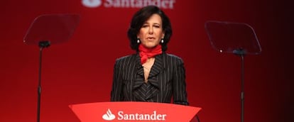 Ana Patricia Botín addressing shareholders following her father's death.